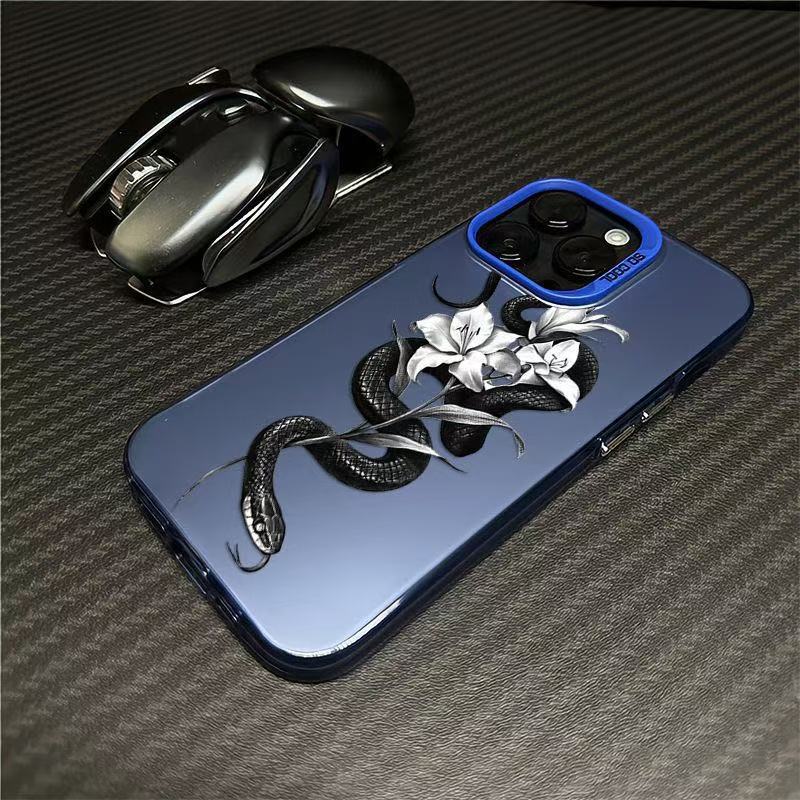 Nueva serpiente negra envuelta en flores para iPhone 16 funda para teléfono móvil Apple 15promax/14 anti-caída 13pro12 Europa y América