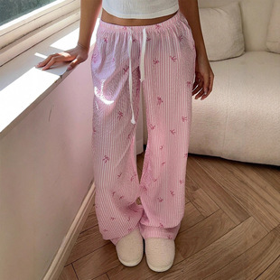 �羳����վ���Q��ɫ�l�y�LѝŮ2025�����¿����Q�W��������eѝ��