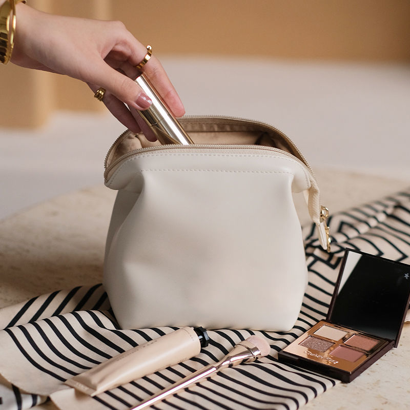 Mini bolsa de cosméticos bolsa de lápiz labial 2022 nueva bolsa de almacenamiento de cosméticos bolsa de monedas portátil de viaje de tamaño pequeño femenino