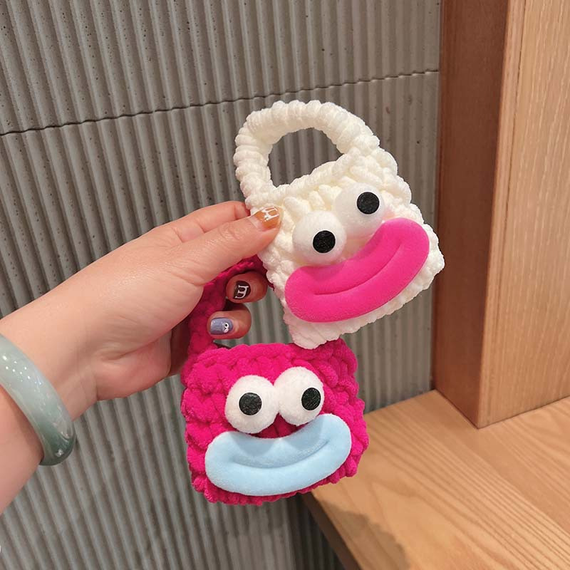 Cute big mouth crocheted handbag autumn and winter cute sweet fashion coin purse earphone bag