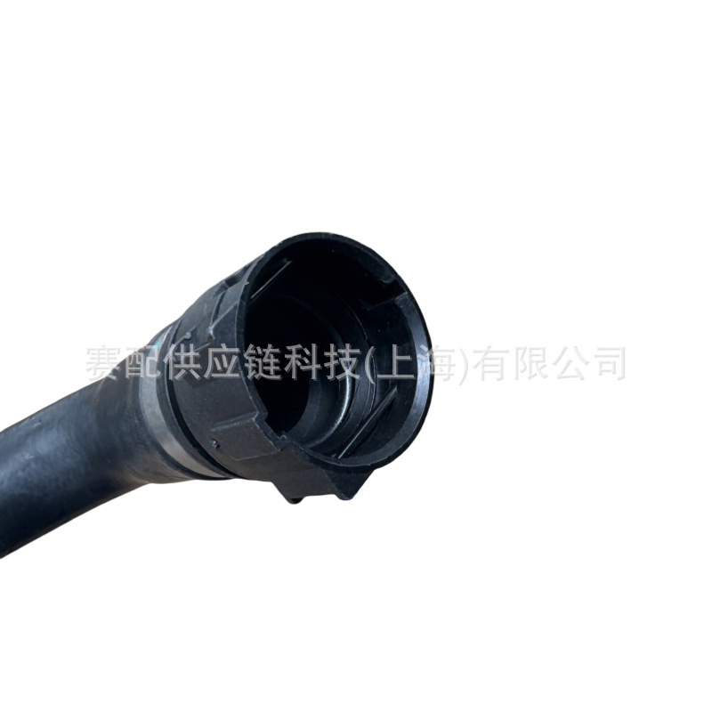 Suitable for Audi A4Lb8, 8k0122101g, 8K0121101Ab, 95B122101A Water Tank on the Water Pipe