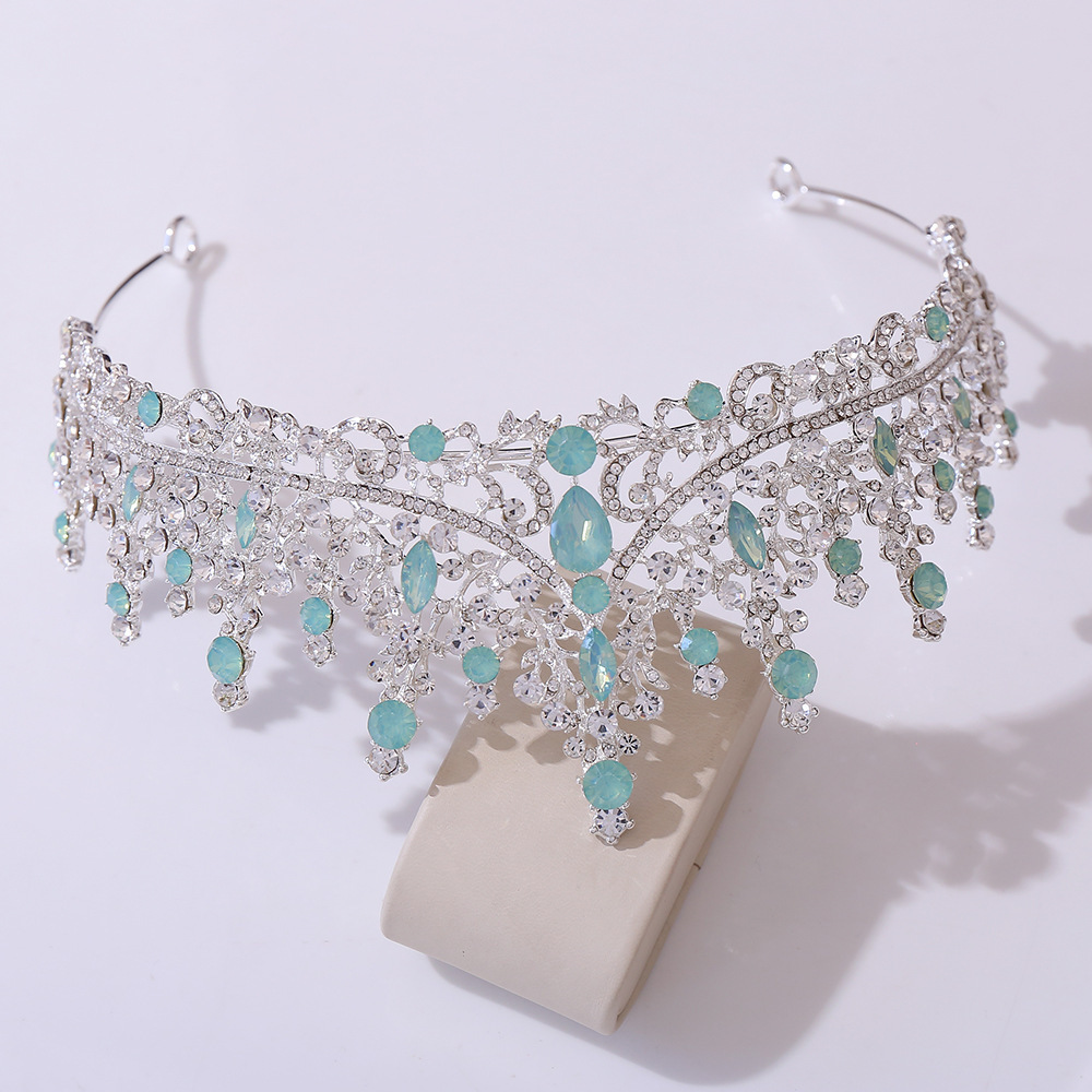 新娘项链皇冠三件套