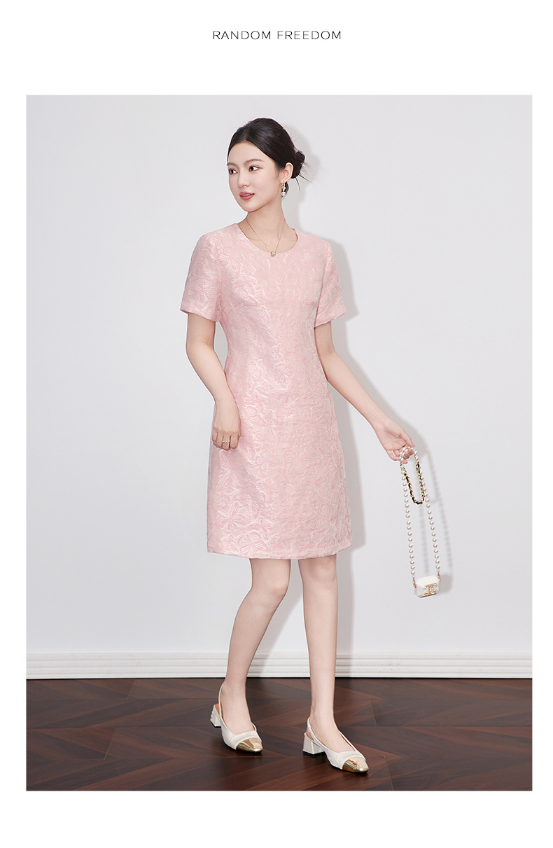 Váy maxi nữ thắt eo họa tiết bướm dập nổi jacquard — Màu hồng chi tiết 10