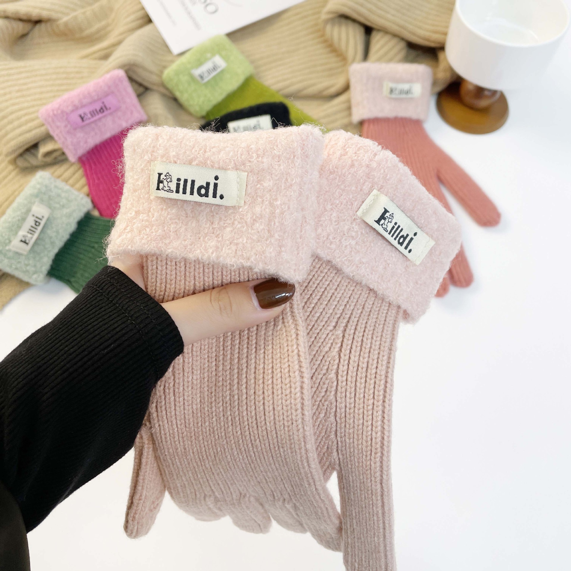 Solid color knitted touch screen 2023 winter Korean version split finger for warmth, anti slip, plush yarn gloves_voghion.com