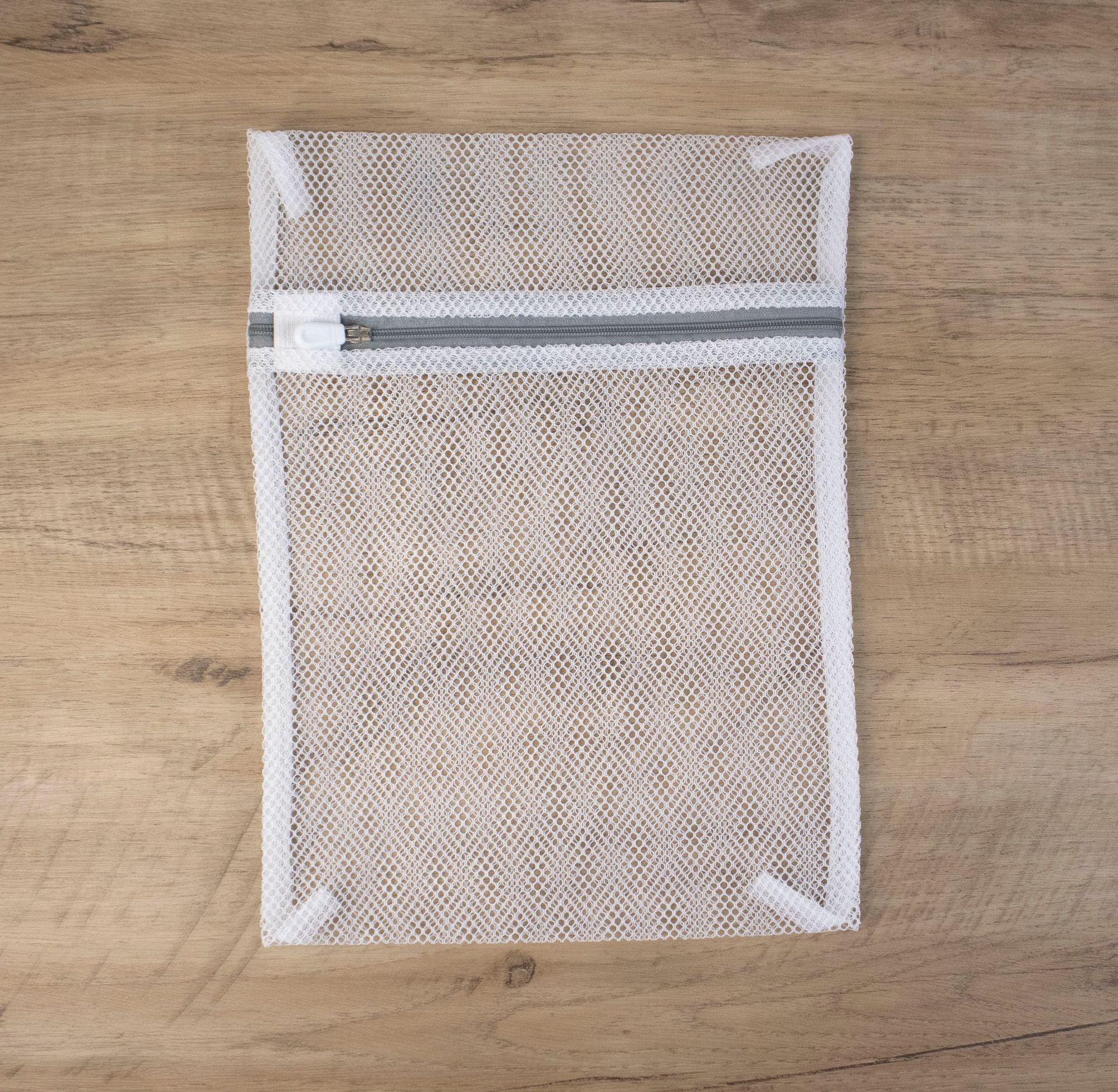 Lavadora especial bolsa de lavandería de malla fina Hogar Moderno anti-deformación sujetador cuidado de la ropa lavado de malla fina bolsa de lavandería al por mayor