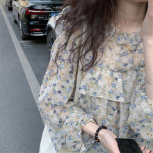 2022女装法式复古别致很仙的上衣设计感小众碎花雪纺衬衫