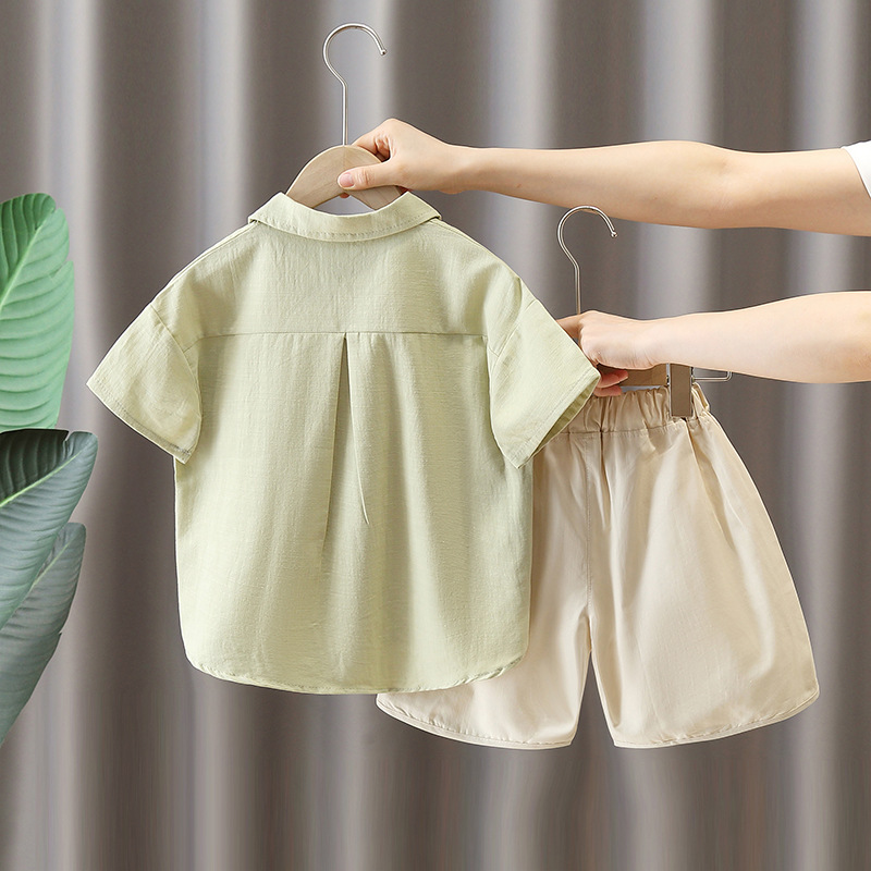 7155 Traje de algodón y lino para niños 2025 verano nuevo estilo camisa de manga corta para niños bebé verano transpirable traje de dos piezas de moda