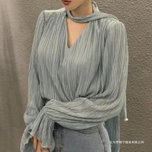 春秋季法式小众领系带褶皱感长袖衬衫女洋气内搭上衣