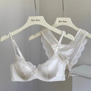 No Empty Cup Small Chest Para Breast French Underwear Women's Thin Adjustable Comfortable Sexy Pure Lace Comfortable Bra