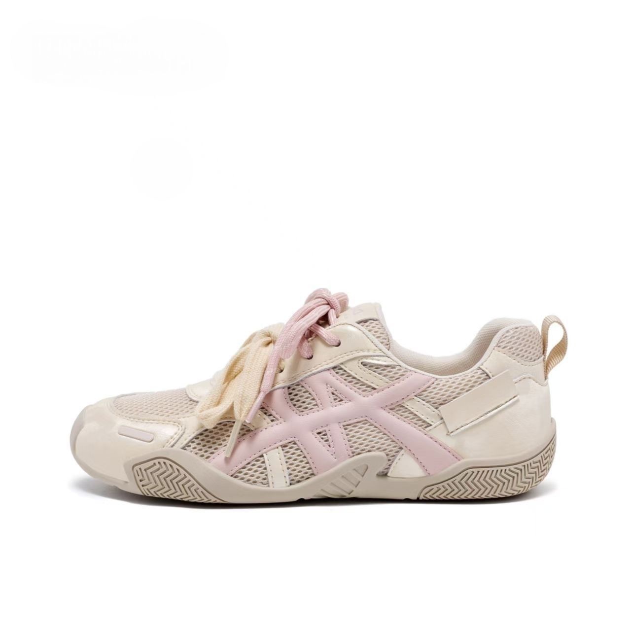 Zapatos de entrenamiento transpirables de malla 2026 nuevos zapatos deportivos de mujer de color de verano frente lazos ligeros con suela gruesa