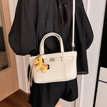 2026�¿���֦�y���s�������ɫ�߼���ͨ�چμ�Ů���M��б���K���