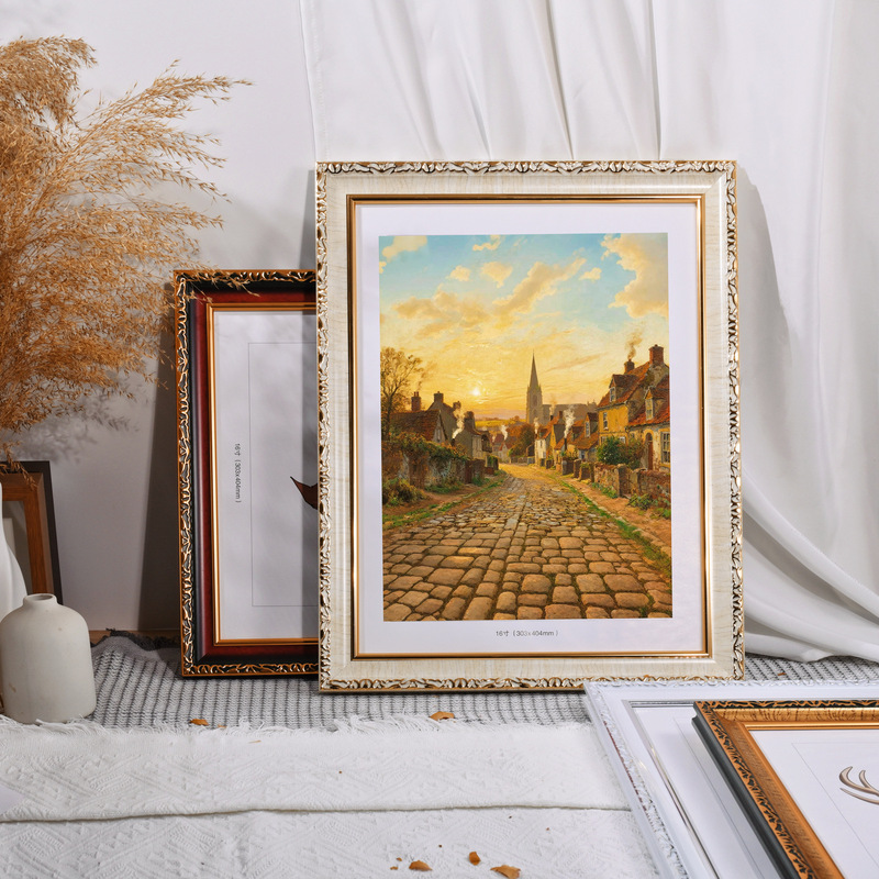 European Classical Retro Photo Frame Light Luxury Photo Vintage Picture Frame 16inch A3 8K 4K 20inch Photo Frame Wholesale