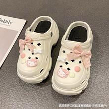 拖鞋厚增高卡通穿可爱心新款少女屎夏踩底沙滩女洞洞外感凉增高鞋