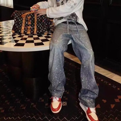 2026 American High Street Rhinestone-Studded Jeans for Men and Women, Trendy Cool Niche Design, Washed Loose Wide-Leg Straight Pants 2026 American High Street Rhinestone-Studded Jeans for Men and Women, Trendy Cool Niche Design, Washed Loose Wide-Leg Straight Pants