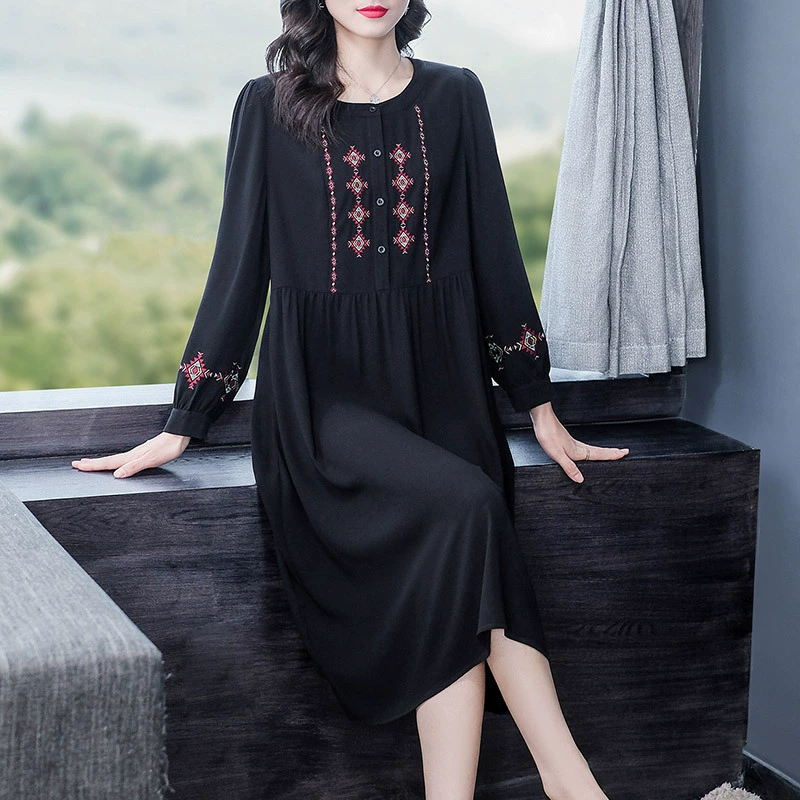Одежда для женщин среднего и пожилого возраста больших размеров 240 кг Платье с длинным рукавом в китайском национальном стиле с вышивкой в стиле ретро и свободной талией