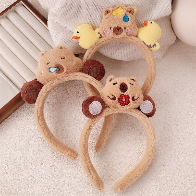 Diadema de Peluche para Lavar la Cara y Maquillaje image 5