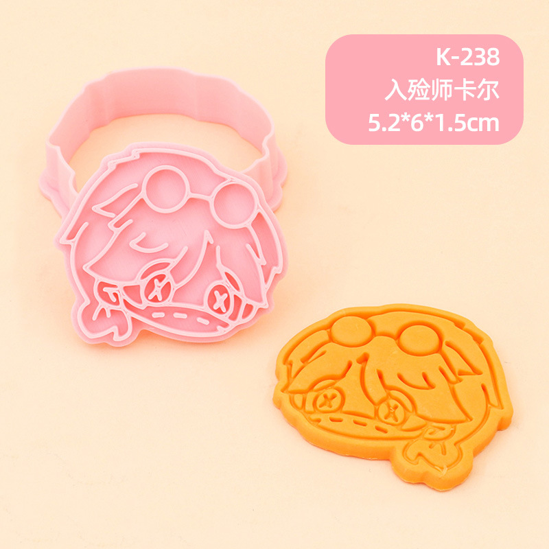 Juego de Moldes para Galletas 3D Personajes de Anime de Plástico para Repostería image 9