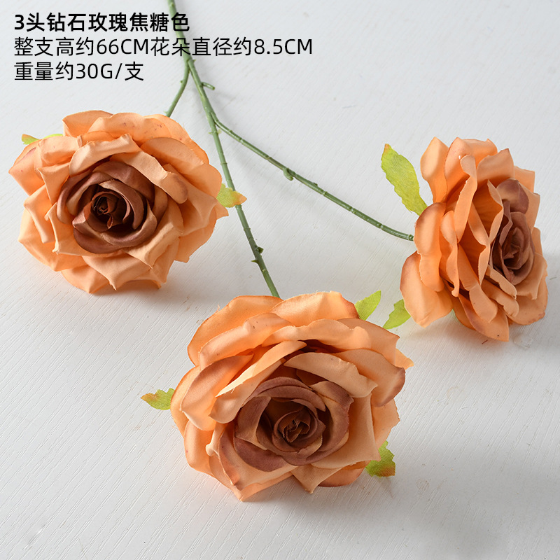 Rosa de Diamante Caramelo de 3 Cabezas