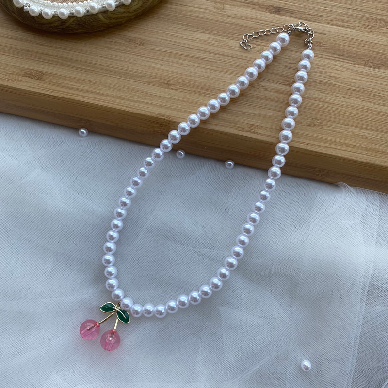 1 Piece Cute Cherry Artificial Crystal Pearl Beaded Women's Pendant Necklace display picture 2