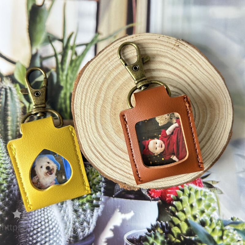 New Simple Pet Photo Pendant Keychain Baby Parent-Child Photo Keychain Name Engraved Leather Case Photo Frame