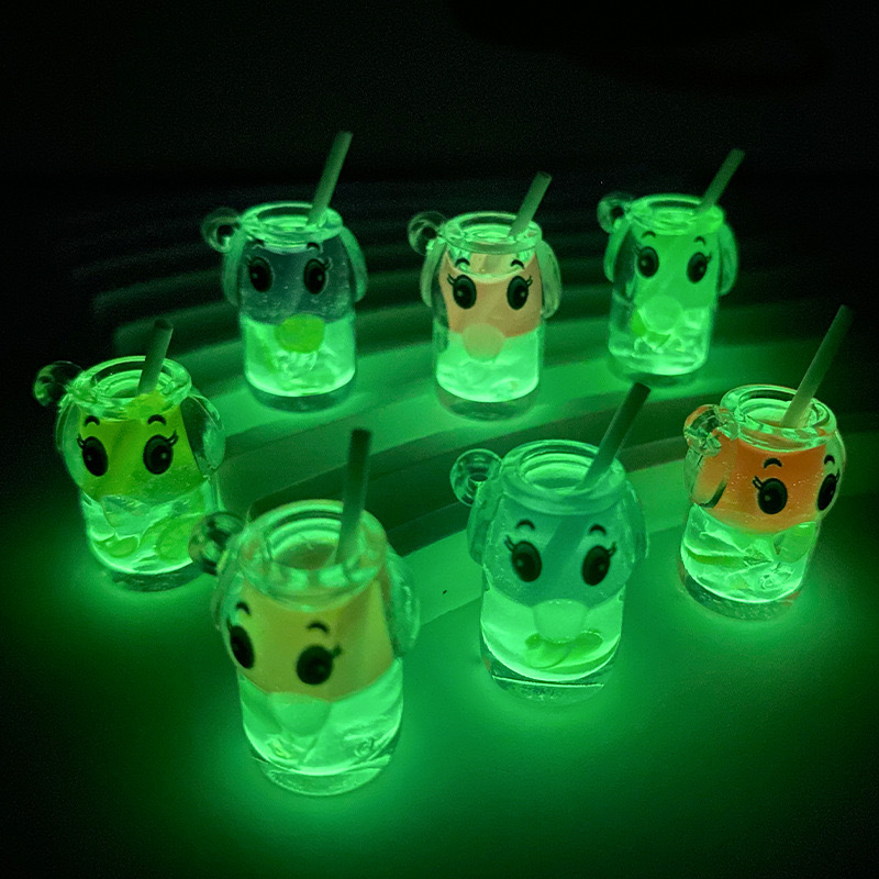 Dibujos animados DIY elefante luminoso paja accesorios para el cabello accesorios pendientes llavero colgante bolsa colgante material al por mayor