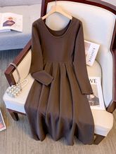 领正肩长袖收腰连衣裙女秋冬大码胖复古气质中长款针织打底裙