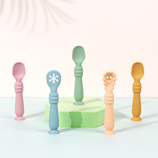 New baby children learn to eat training spoon soup porridge elbow baby silicone food spoon children's soup spoon