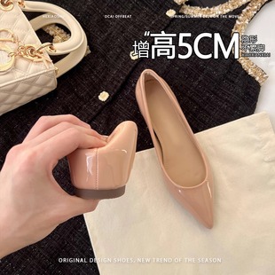 ���x��Ƥ��~�����߼��^��ЬŮ2025�¿������L������|�\��ƽ��Ь