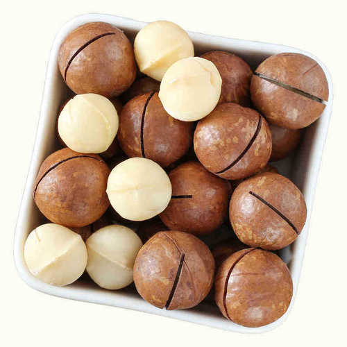 Xinjiang specialty large-grained macadamia nuts come with opener, milk-flavored macadamia nuts, nut snacks