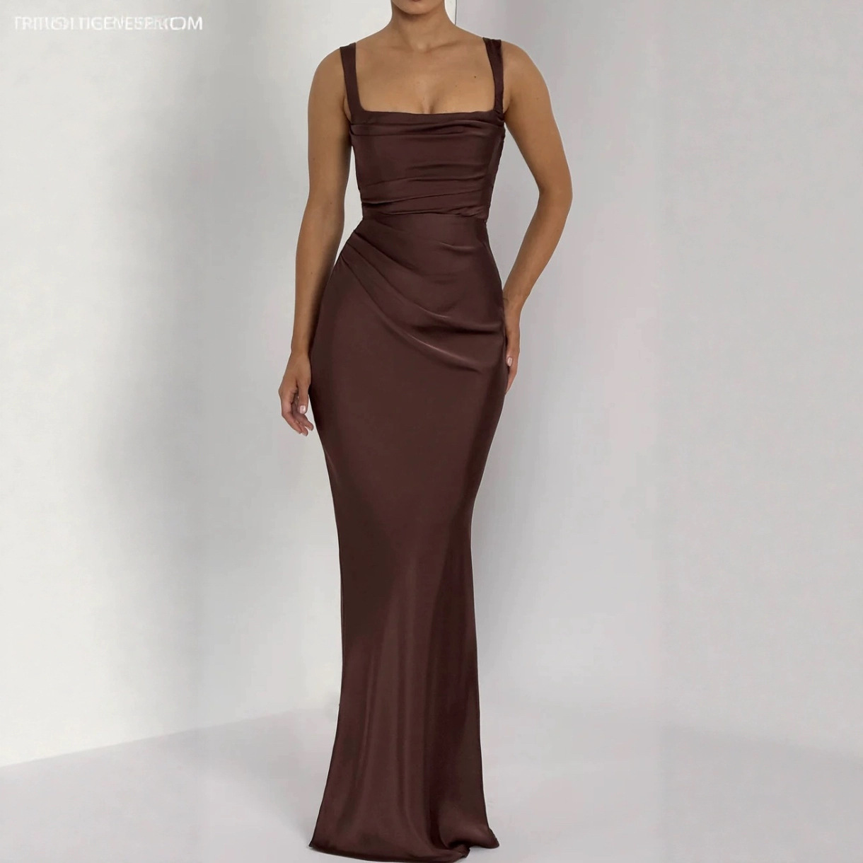Robe moulante sexy sans manches pour femme – Robe mini à bretelles, coupe ajustée, couleur unie, idéale pour les sorties en boîte, les rendez-vous galants et les soirées (S-XXL)_voghion.com