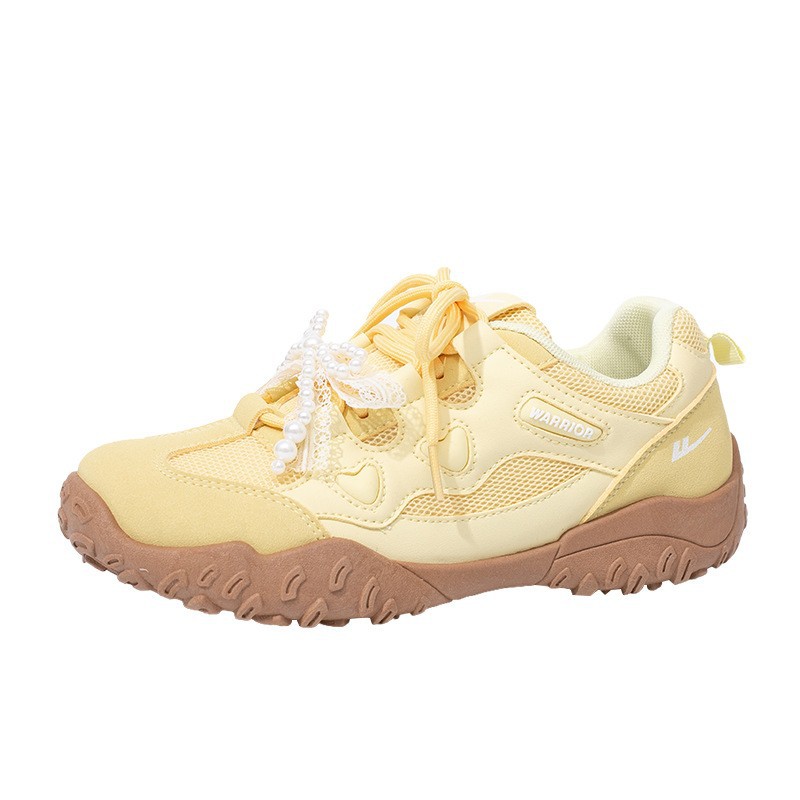 Zapatos casuales retro retro de color de otoño nuevos productos de moda, zapatos de entrenamiento alemán, dulces zapatos de alto valor para estudiantes