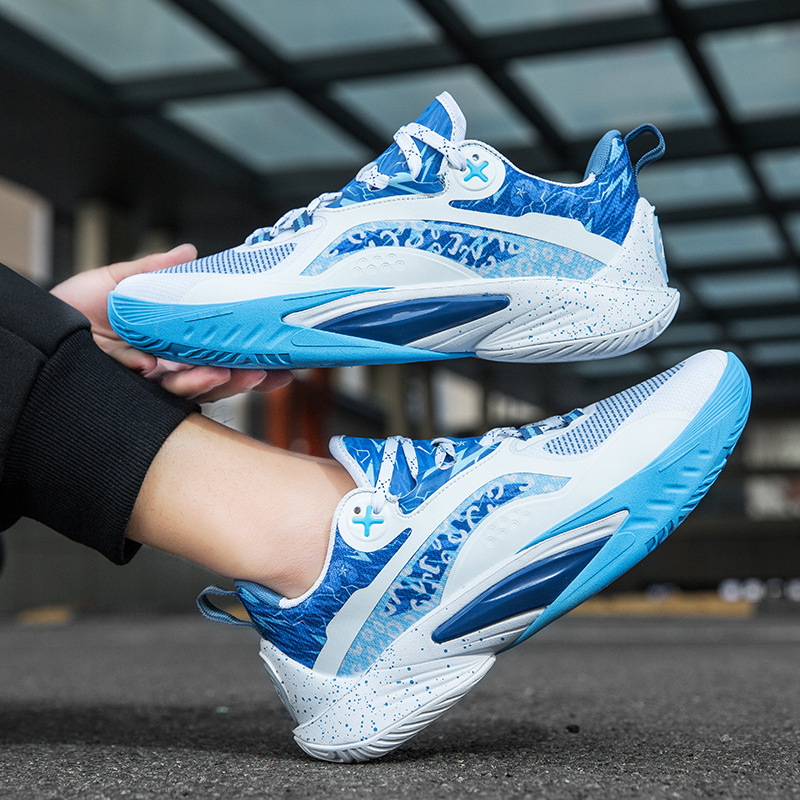 Low-Cut Breathable and Wear-Resistant Basketball Shoes for Couples, Fashionable and Trendy Running Shoes for Teenagers, Shock-Absorbing and Non-Slip Practical Sports Shoes