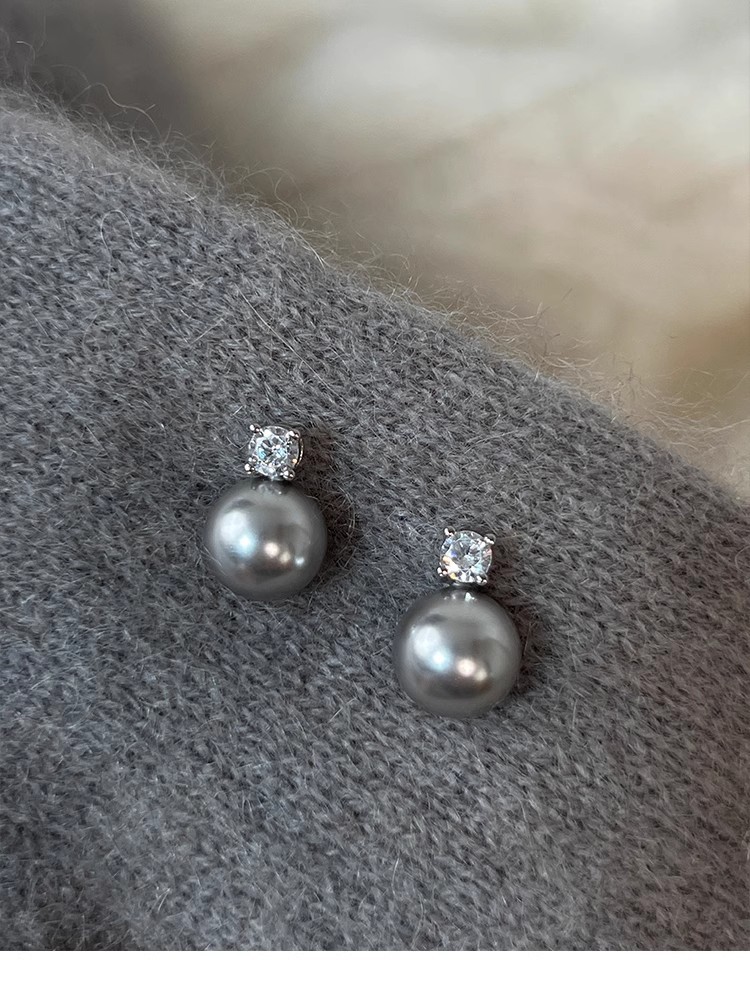 6g Weight 925 Sterling Silver Ear Needle Material Pearl Inlay Material Ear Studs Classification 1 Pair Quantity Holiday, Daily Occasion 925 Sterling Silver Material Geometric Pattern All Seasons Season Women's Gender Polished Finish Elegant, Simple Style Style 1 Pair 925 Sterling Silver Geometric Pearl Ear Studs 9