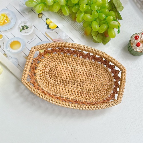 Vietnamese-inspired small snack basket, rattan woven fruit bowl, European-style box, minimalist basket, woven basket tray, bread storage basket