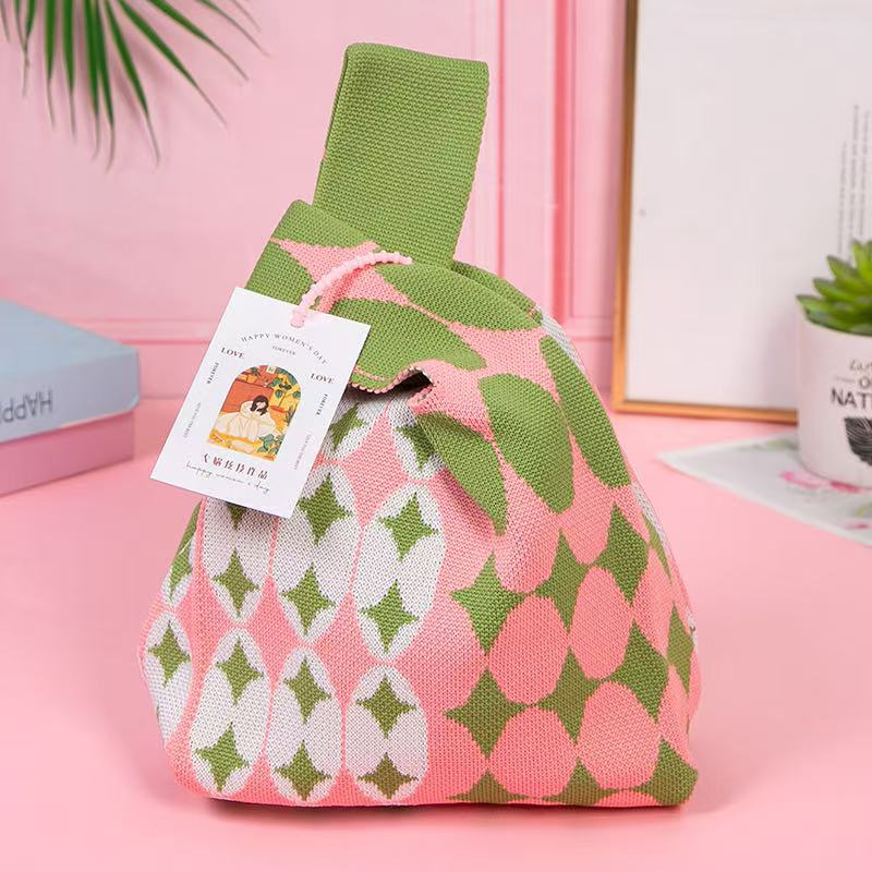 핑크 안개꽃 + 액세서리 없음