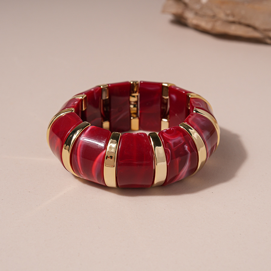 Pulsera de resina con degradado irregular rojo, estilo europeo y americano, diseño exagerado, joyería de lujo ligero y alta gama para mujer