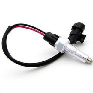 The reversing light switch is suitable for Chevrolet Sail auto parts 9068034