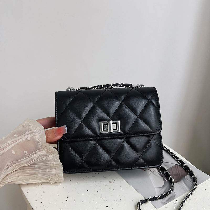 Mini bolso de plata para mujer 2024 nuevo bolso de cadena de diamantes de alta gama de moda bolso cuadrado pequeño de mensajero de un solo hombro