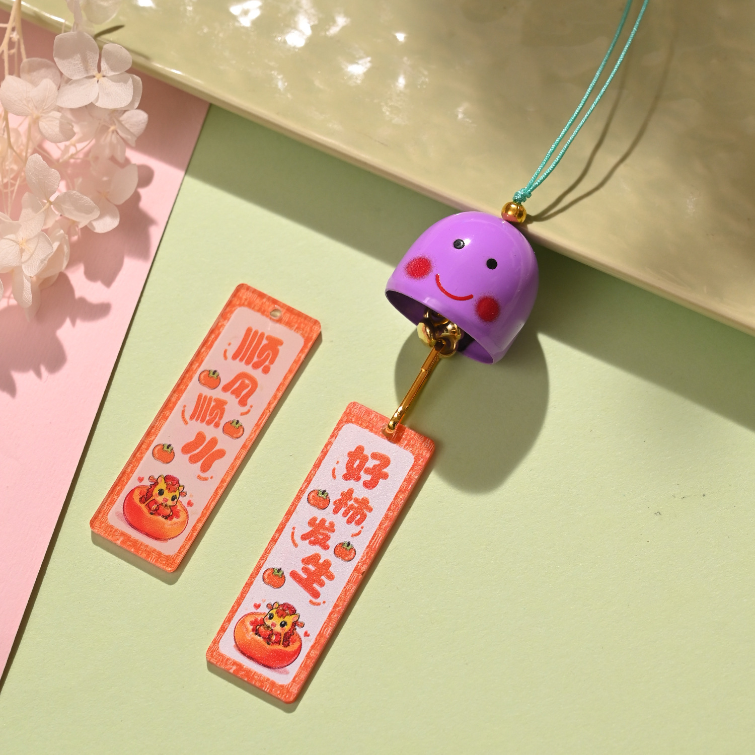 Ciondolo a forma di campana con espressione da cartone animato, accessorio fai da te, materiali per decorazioni festive, ornamento da appendere_voghion.com