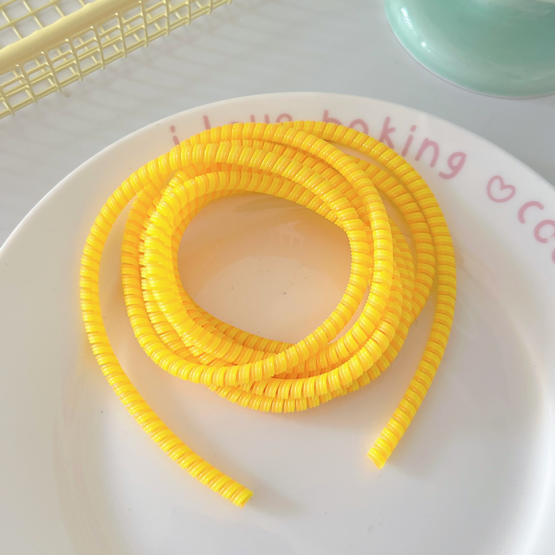 1,4 m 1,6 m cable de datos cuerda de protección anti-suciedad cable de teléfono móvil cuerda de bobinado anti-rotura cargador cubierta de protección de alambre