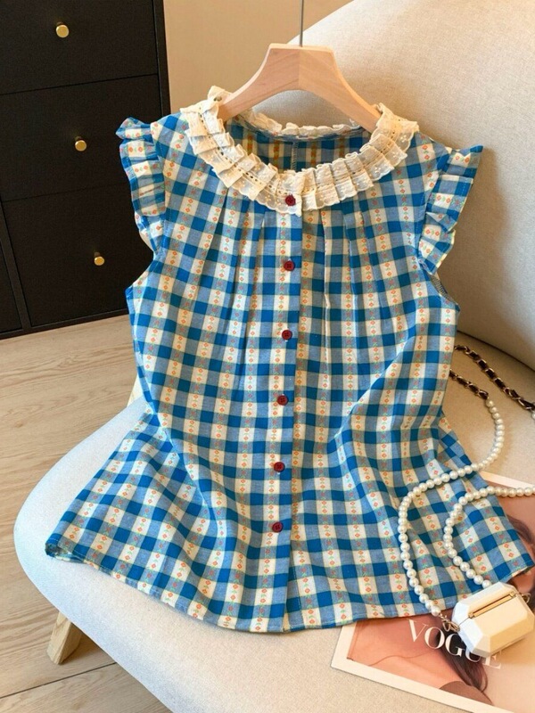 Summer French-Style Flutter-Sleeve Plaid Vest Top, Korean-Style Sweet and Cute Floral Lace Patchwork Tank Shirt for Women Summer French-Style Flutter-Sleeve Plaid Vest Top, Korean-Style Sweet and Cute Floral Lace Patchwork Tank Shirt for Women