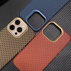 iPhone17promax対応 ケブラ三角模様 エレガントな磁気吸着式スマホケース Apple16保護ケース