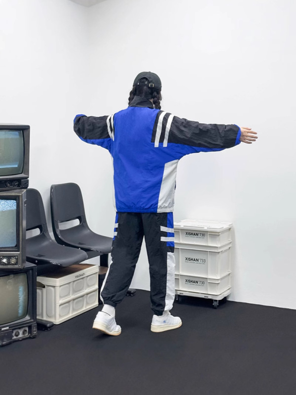スポーツスーツメンズ長袖ジャケットとズボンランニング新しい春と秋のフィットネス服バドミントンスーツドロップシッピング|undefined