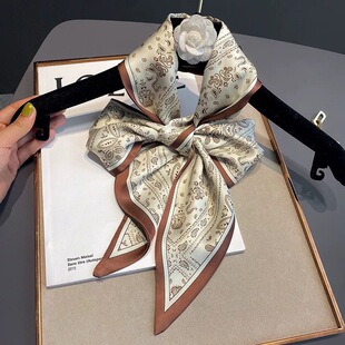 �������c�L�l�z��Ů����2025�¿�߼��д����b�r��ϵ��С�I������
