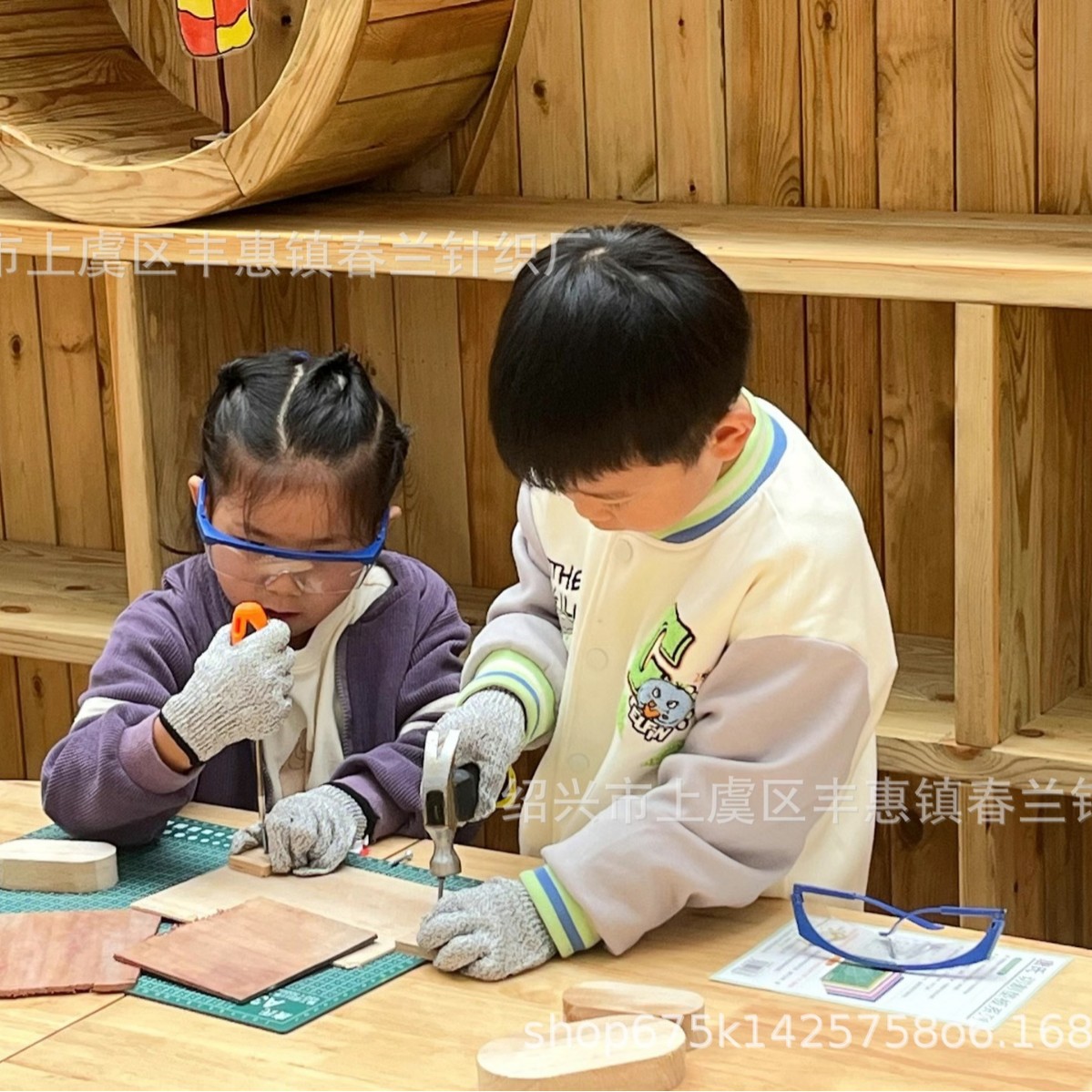 现货5级儿童防割手套学生木工剪纸防护手套小朋友户外实践防划伤