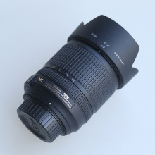 �῵AF-S DX 18-105mm f/3.5-5.6G EDVR�����η��R�^�m��׃���R�^