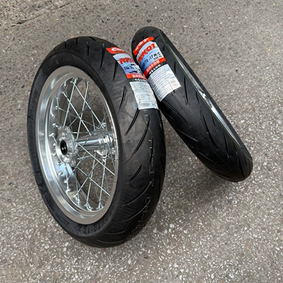 Qiu Long Ji Feng modified: Motorcycle wheel hub