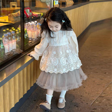 女童公主裙2024春季小女孩甜美蕾丝罩裙网纱半身裙立领衬衫三件套