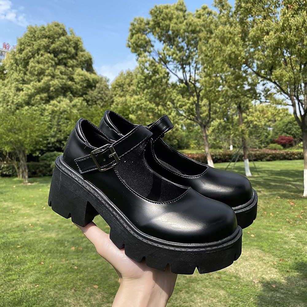 White retro Japanese Mary Jane shoes platform heels English style