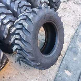 Skid Steer Loader Tire 12-16.5 Engineering Tire